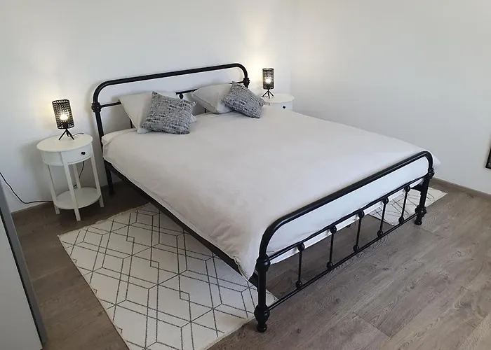 Lidia וילה Ladevci